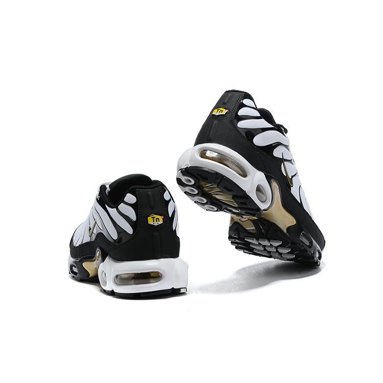 AIR MAX PLUS TN ‘BLACK WHITE GOLD’